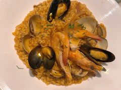 -港丽餐厅(高德置地店)