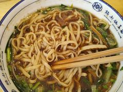 -镇南锅盖面馆(解放路店)