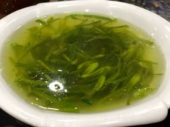 -泸沽肴(泸沽湖大洛水村农村信用社旁店)