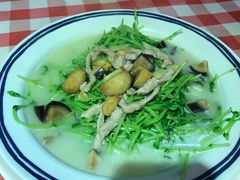 -龙桥私厨·姜花菊花过桥鱼·顺德菜(容桂店)