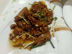 -闫府私房菜(经四路万达店)