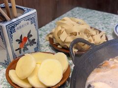 -鸿姐老火锅(花园路店)