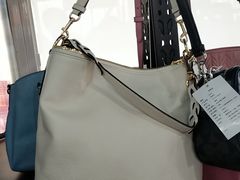 -COACH蔻驰(赛特奥特莱斯店)