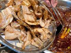 炸过的鱼摆摆-肖肖酸萝卜鱼火锅(总店)