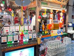 -席娜卡琳火车铁道夜市