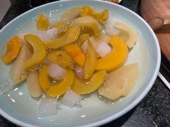 -老渔翁炖鱼坊(黄海西路东山店)