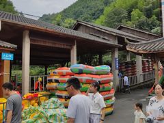 -藏龙百瀑漂流