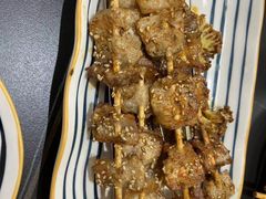 -许哥东北烧烤·铁丳烤串·宫后夹肉(繁花中心店)