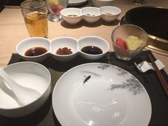 -余欢领鲜火锅(新街口店)