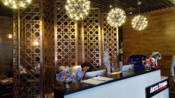 -THE QUEEN(北京店)