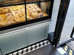 -圣安娜饼屋(信和广场店)