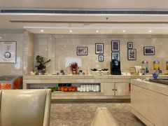 -斑斓西餐厅·自助茶点(高崎机场佰翔花园酒店)