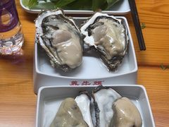 -养牛邓·潮汕牛肉海鲜自助火锅(广州店)