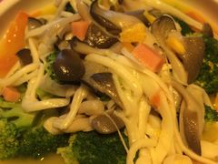 -章吴记喜瑞餐厅(东东城店)