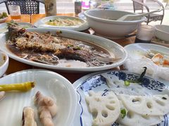 -小陆莲花蟹园农家乐(莲花岛店)