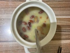 -三湘四水正宗湘菜(君峰路店)