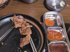 -香猪坊韩国烤肉专属门店(魏公村店)