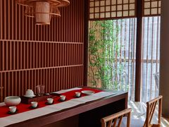 -荷风细雨·中国茶宴(世纪大道店)