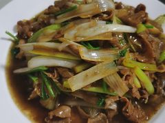 葱爆羊肉-华春餐馆(鱼山路店)