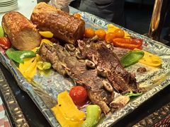 -四海一家自助餐(益田假日广场店)