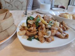 石锅罗勒三杯鸡-喜来登由由大酒店九州膳坊中餐厅