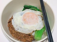 台式卤肉饭-太兴烧味餐厅(白加士街店)
