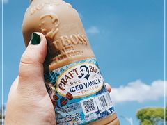 -临港服务区·停车场