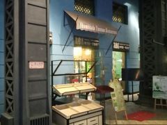 -香巴拉云南餐厅(华莱坞店)