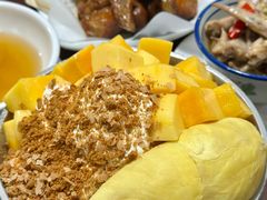 榴莲芒果芝士奶盖绵绵冰-水牛奶皇后糖水铺(深圳总店)