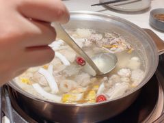 -喃喃椰·糟粕醋·椰子鸡火锅(七堡花园店)