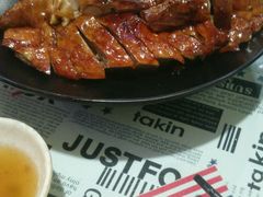 港式秘制烧鸭-阿政粤小馆(中央大街店)