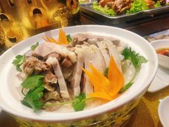 草原手把肉-德乐海蒙餐