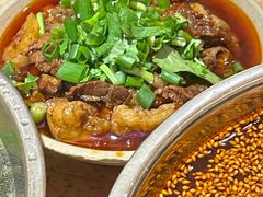 -谢老五跷脚牛肉·非遗传承店