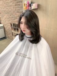 -韩国李知恩形象设计
