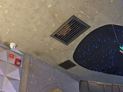 -秘地·影院式足浴SPA(凤三旗舰店)