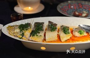 Braised Large Yellow Croaker in Clay Pot