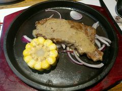 -怡人怡口牛排海鲜自助(飞龙大厦店)