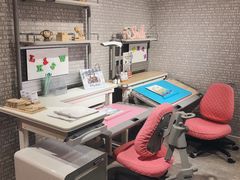 -康朴乐儿童学习桌椅(蓝色港湾店)