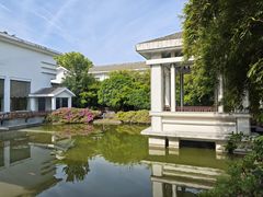 -春兰国宾馆(凤城河风景区老街店)