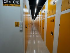 -安东易迷你自助仓储寄存仓库(草桥店)