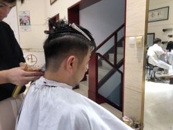 -Hello Lady发型设计