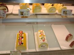 -花花卷卷·鲜食蛋糕(静安久光百货店)