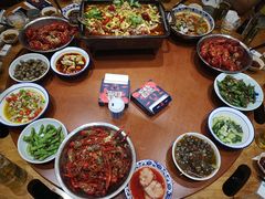 -琥珀老六龙虾(四里河店)