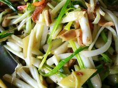 -辉记虾塘海鲜农庄