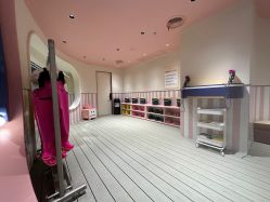 -奈尔宝家庭中心·亲子餐厅(北京东坝万达店)
