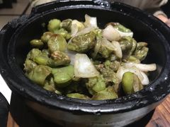 蚕豆煲-小城故事·地道宁波味(月湖盛园店)