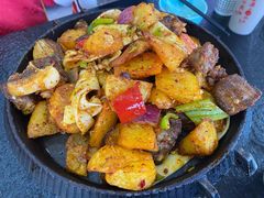 -撒拉人家.酸菜牦牛肉火锅