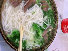 -肇兴特色牛肉粉