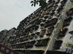 -黄桷坪涂鸦艺术街