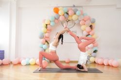 -亚太瑜伽普拉提学院